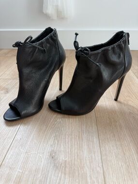 Aldo Black Leather Peep-Toe Stiletto Booties - 8 (US / 38.5 (EUR)